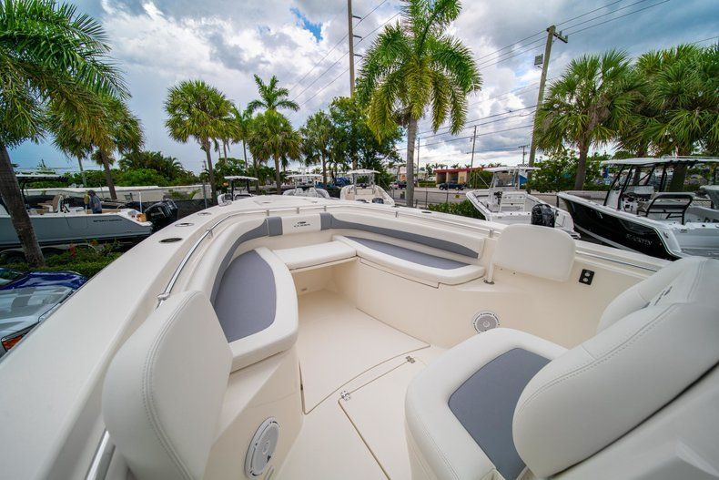 Thumbnail 34 for New 2019 Cobia 301 CC Center Console boat for sale in West Palm Beach, FL
