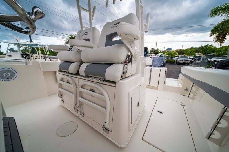 Thumbnail 29 for New 2019 Cobia 301 CC Center Console boat for sale in West Palm Beach, FL