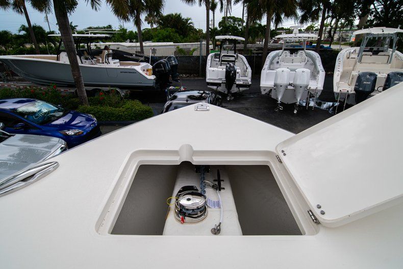 Thumbnail 39 for New 2019 Cobia 301 CC Center Console boat for sale in West Palm Beach, FL