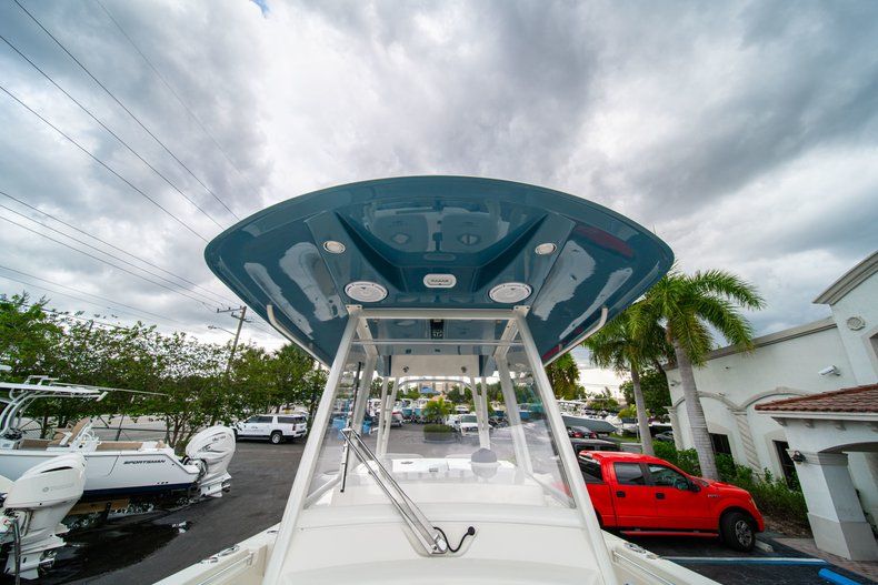 Thumbnail 43 for New 2019 Cobia 301 CC Center Console boat for sale in West Palm Beach, FL
