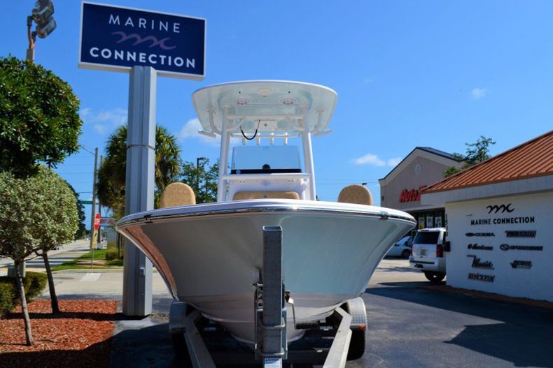 Thumbnail 2 for New 2019 Sportsman Masters 247 Bay Boat boat for sale in Vero Beach, FL
