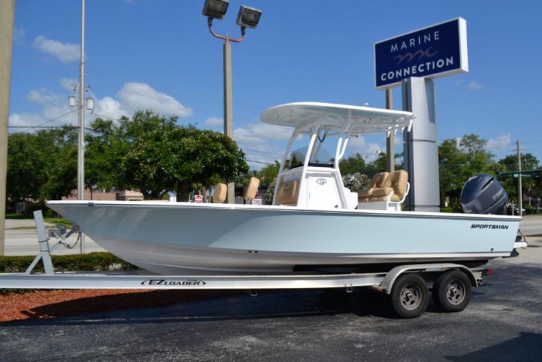 New 2019 Sportsman Masters 247 Bay Boat boat for sale in Vero Beach, FL