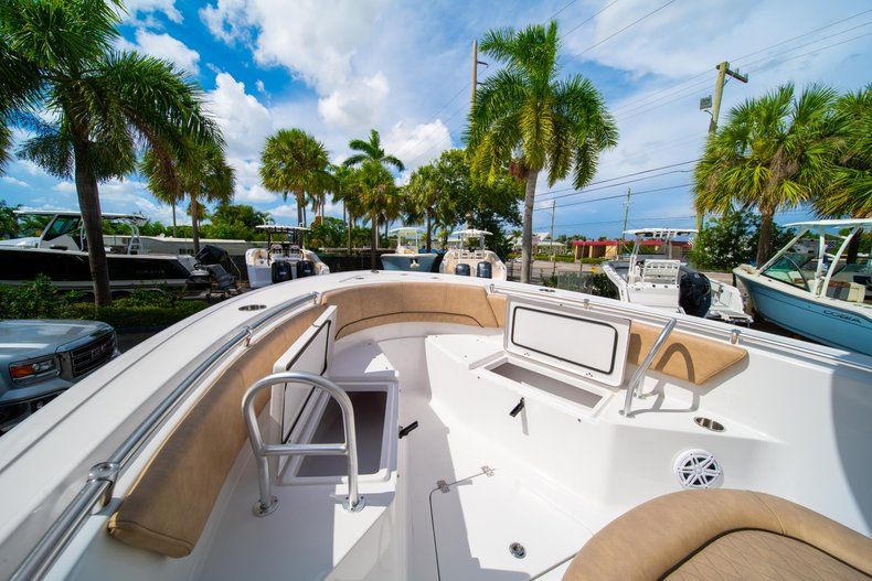 Thumbnail 38 for New 2019 Sportsman Open 232 Center Console boat for sale in Miami, FL