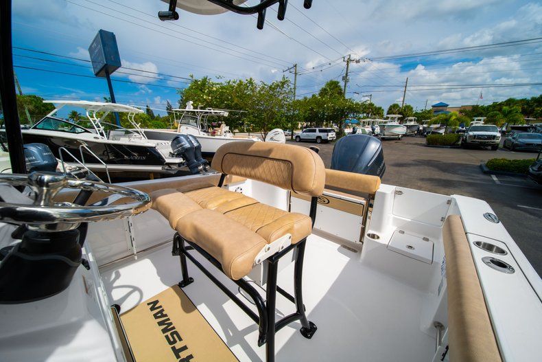 Thumbnail 30 for New 2019 Sportsman Open 232 Center Console boat for sale in Miami, FL