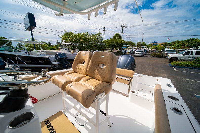 Thumbnail 28 for New 2019 Sportsman Open 242 Center Console boat for sale in West Palm Beach, FL