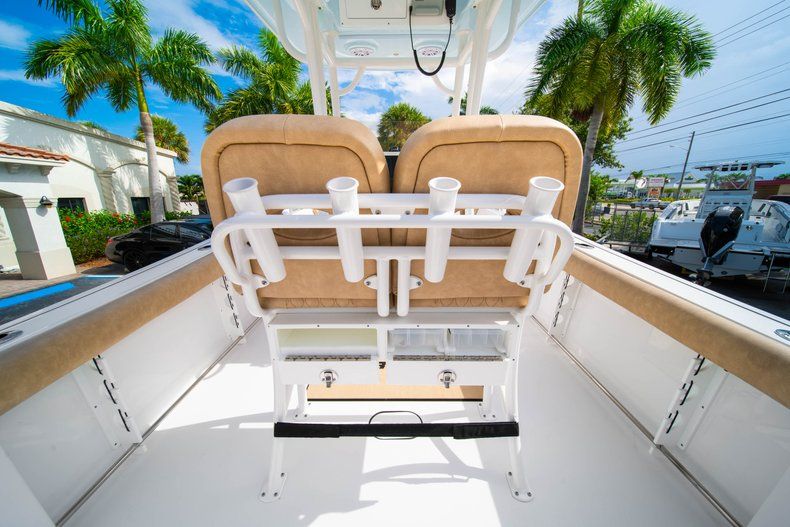 Thumbnail 19 for New 2019 Sportsman Open 242 Center Console boat for sale in West Palm Beach, FL
