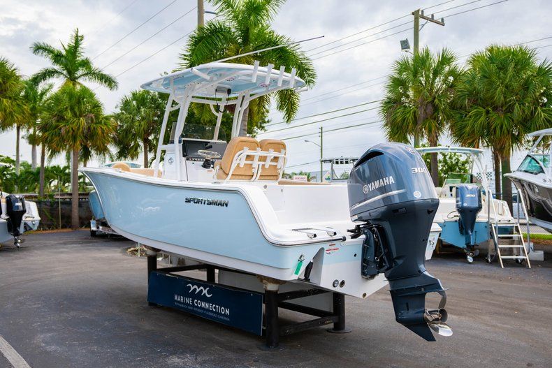 Thumbnail 5 for New 2019 Sportsman Open 242 Center Console boat for sale in West Palm Beach, FL