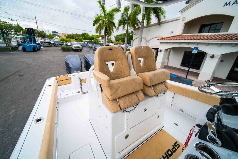 Thumbnail 26 for New 2019 Sportsman Open 282 Center Console boat for sale in Vero Beach, FL
