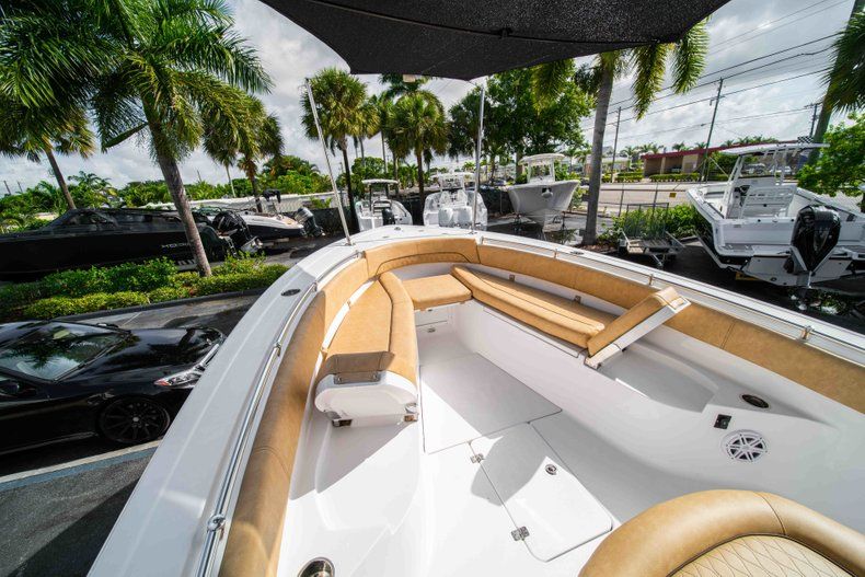 Thumbnail 38 for New 2019 Sportsman Open 282 Center Console boat for sale in Vero Beach, FL
