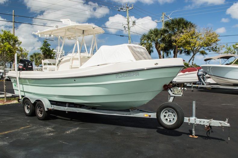 Thumbnail 12 for Used 2013 Mojito M230X CC Center Console boat for sale in West Palm Beach, FL