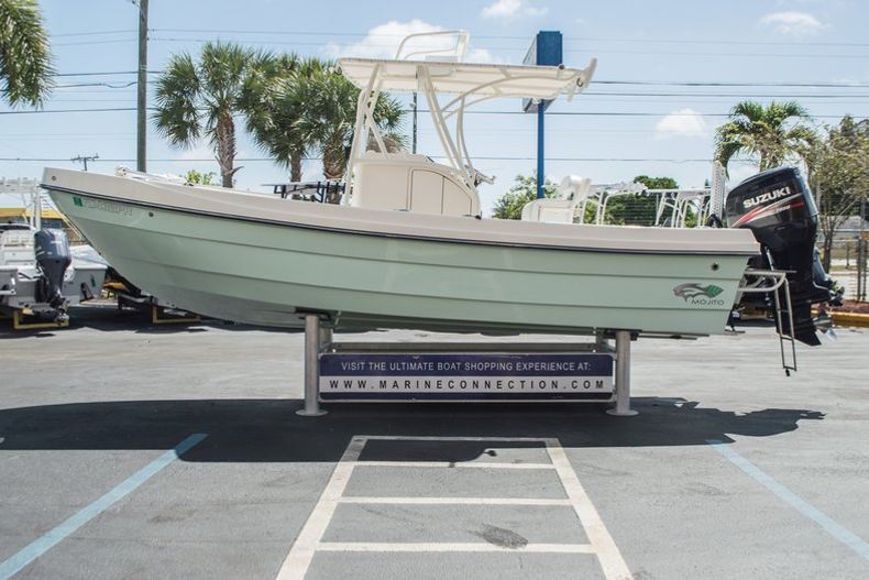 Thumbnail 4 for Used 2013 Mojito M230X CC Center Console boat for sale in West Palm Beach, FL