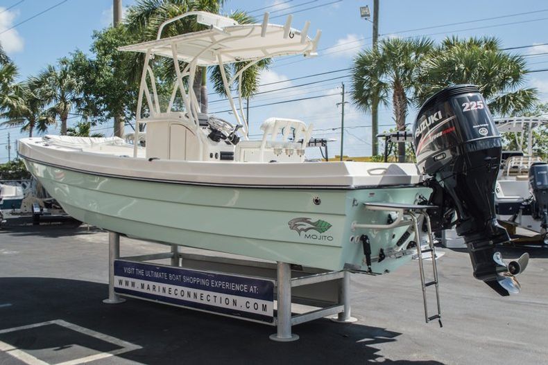 Thumbnail 5 for Used 2013 Mojito M230X CC Center Console boat for sale in West Palm Beach, FL