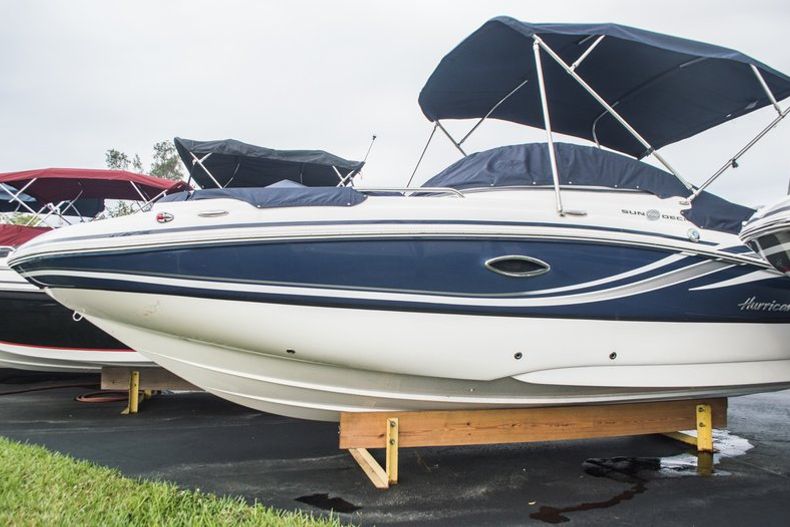 New 2014 Hurricane SunDeck SD 2000 OB boat for sale in Miami, FL