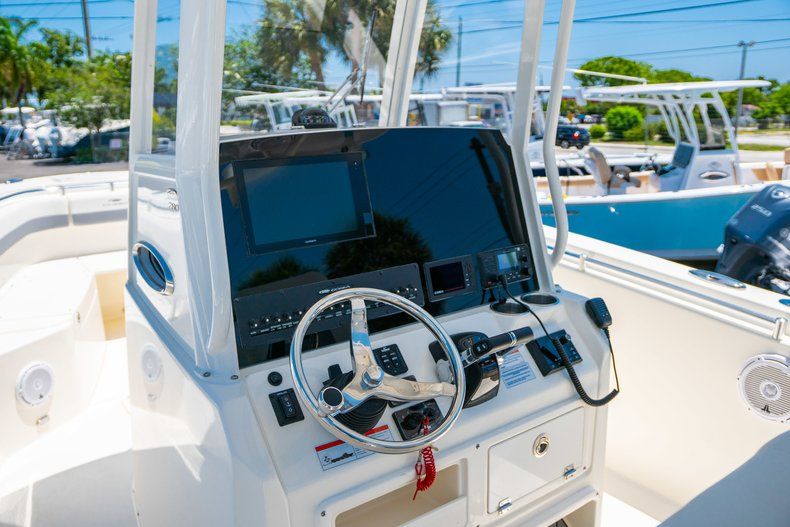 Thumbnail 6 for New 2019 Cobia 280 Center Console boat for sale in West Palm Beach, FL