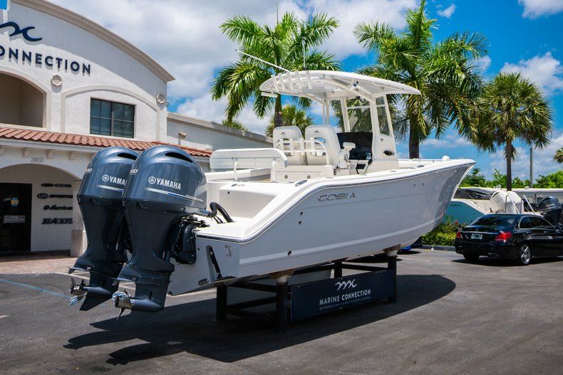 Thumbnail 7 for New 2019 Cobia 280 Center Console boat for sale in Miami, FL
