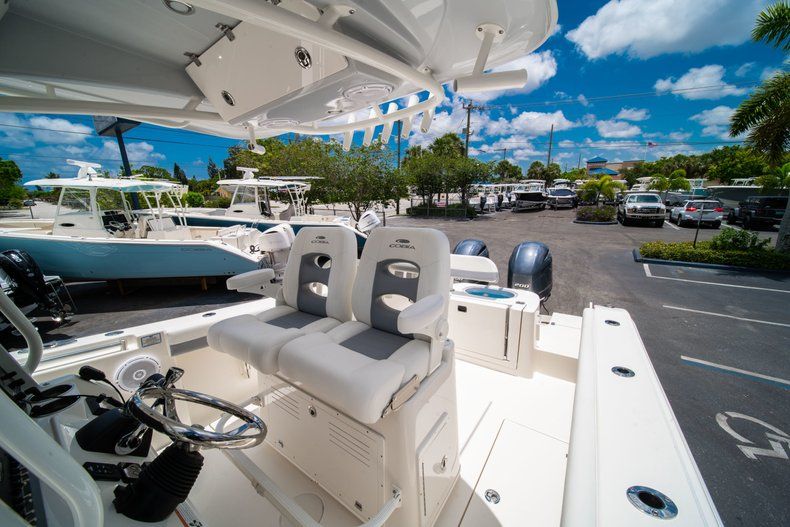 Thumbnail 25 for New 2019 Cobia 280 Center Console boat for sale in Miami, FL