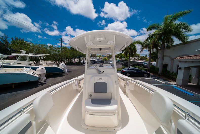 Thumbnail 39 for New 2019 Cobia 280 Center Console boat for sale in Miami, FL