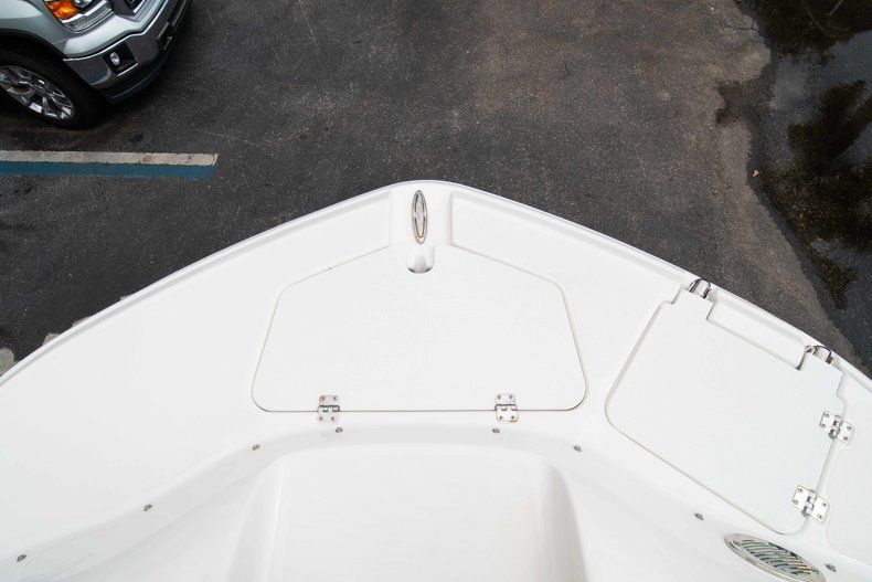 Thumbnail 31 for Used 2012 Hurricane SunDeck 2400 boat for sale in West Palm Beach, FL