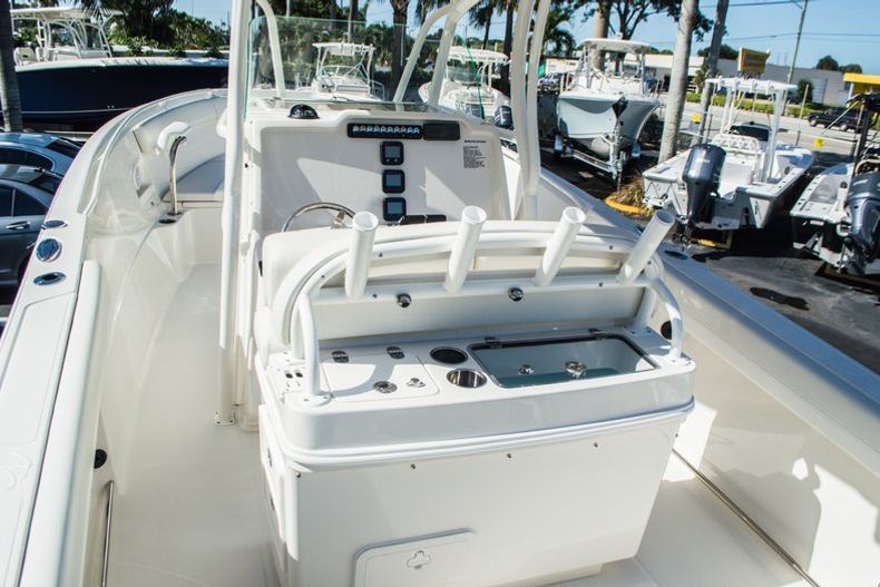 Thumbnail 9 for New 2015 Sailfish 270 CC Center Console boat for sale in Miami, FL