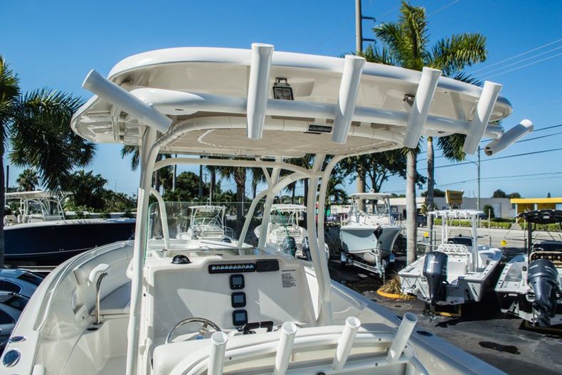 Thumbnail 10 for New 2015 Sailfish 270 CC Center Console boat for sale in Miami, FL