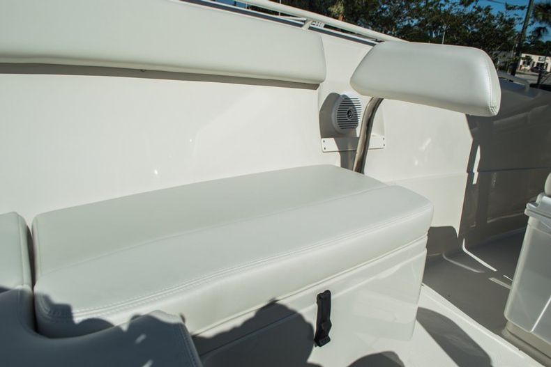 Thumbnail 22 for New 2015 Sailfish 270 CC Center Console boat for sale in Miami, FL