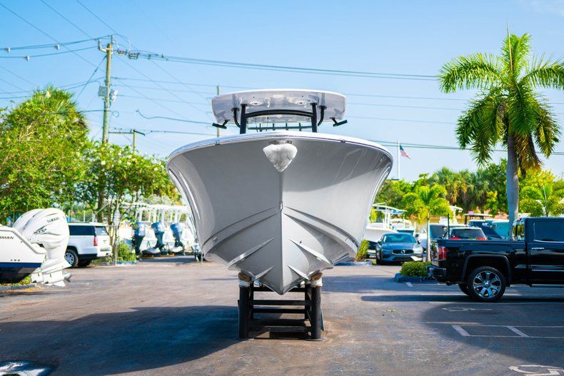 Thumbnail 2 for New 2019 Sportsman Open 312 Center Console boat for sale in West Palm Beach, FL