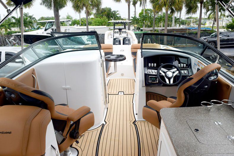 Thumbnail 91 for New 2019 Hurricane SD 2690 OB boat for sale in West Palm Beach, FL