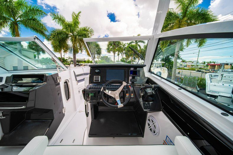 Thumbnail 31 for New 2019 Blackfin 272DC Dual Console boat for sale in West Palm Beach, FL