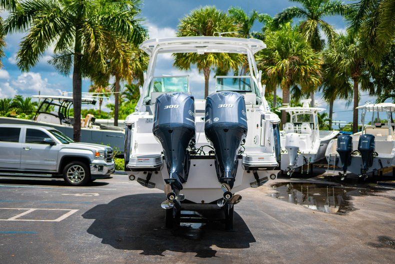 Thumbnail 6 for New 2019 Blackfin 272DC Dual Console boat for sale in West Palm Beach, FL