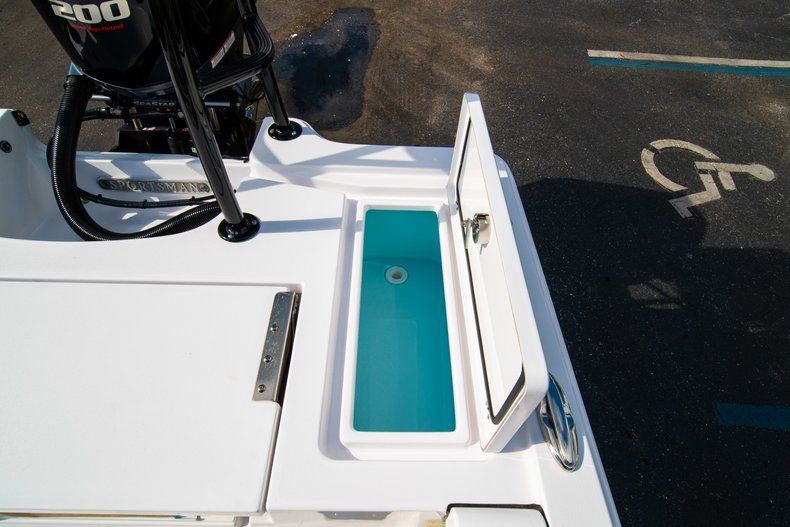 Thumbnail 16 for New 2019 Sportsman Tournament 214 Bay Boat boat for sale in Vero Beach, FL
