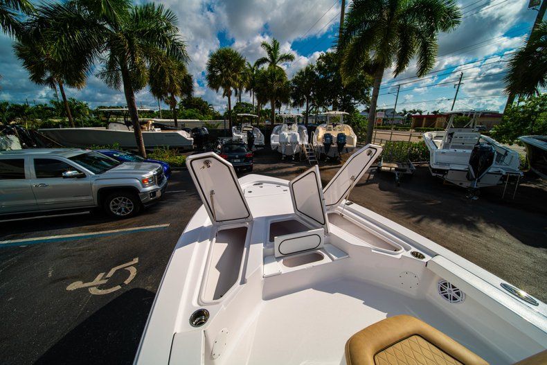 Thumbnail 31 for New 2019 Sportsman Tournament 214 Bay Boat boat for sale in Vero Beach, FL