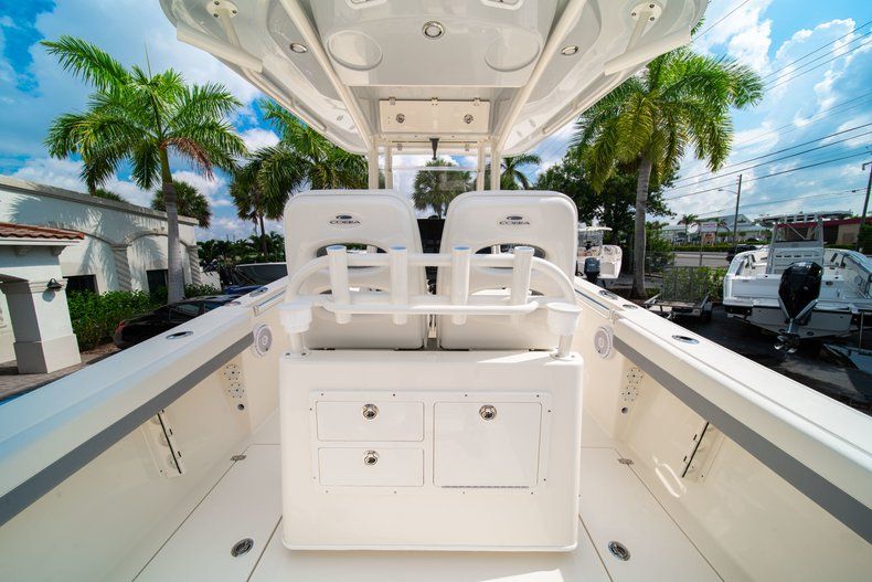 Thumbnail 8 for New 2019 Cobia 280 Center Console boat for sale in West Palm Beach, FL