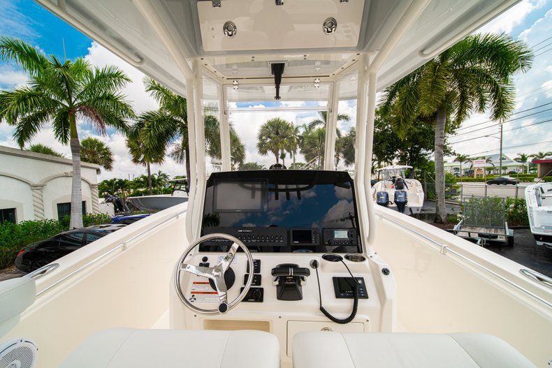 Thumbnail 20 for New 2019 Cobia 280 Center Console boat for sale in West Palm Beach, FL