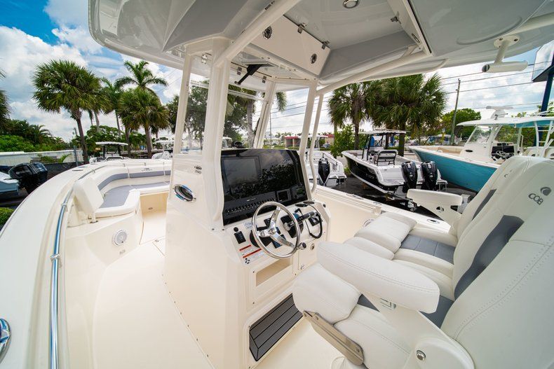 Thumbnail 21 for New 2019 Cobia 280 Center Console boat for sale in West Palm Beach, FL