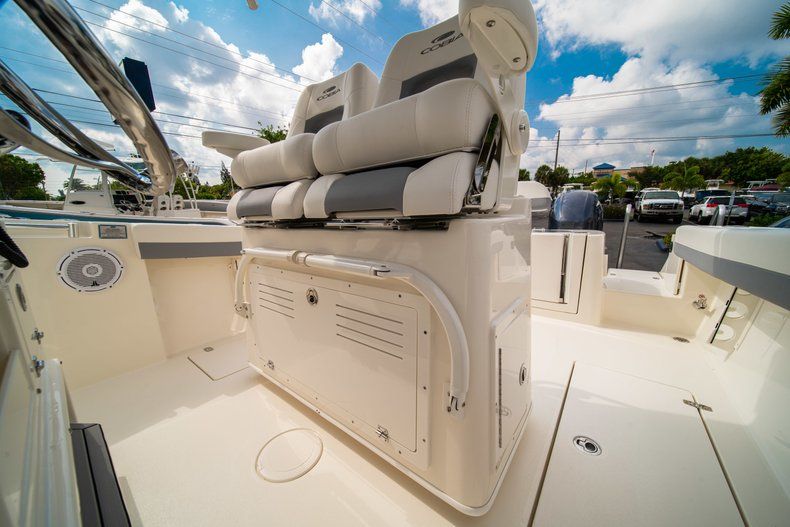 Thumbnail 27 for New 2019 Cobia 280 Center Console boat for sale in West Palm Beach, FL