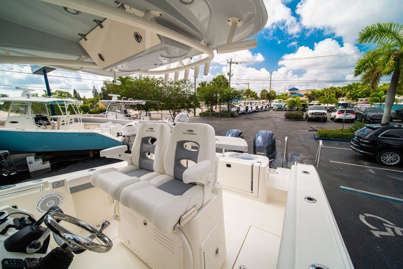 Thumbnail 26 for New 2019 Cobia 280 Center Console boat for sale in West Palm Beach, FL