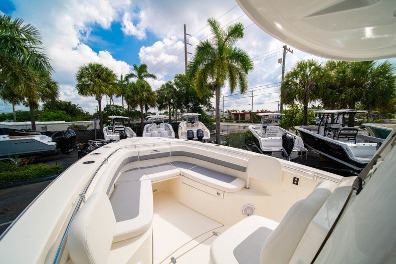 Thumbnail 32 for New 2019 Cobia 280 Center Console boat for sale in West Palm Beach, FL