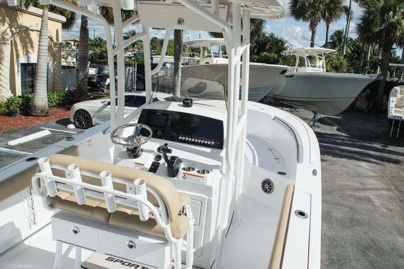Thumbnail 9 for New 2015 Sportsman Open 232 Center Console boat for sale in Vero Beach, FL
