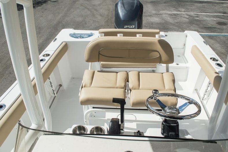 Thumbnail 24 for New 2015 Sportsman Open 232 Center Console boat for sale in Vero Beach, FL