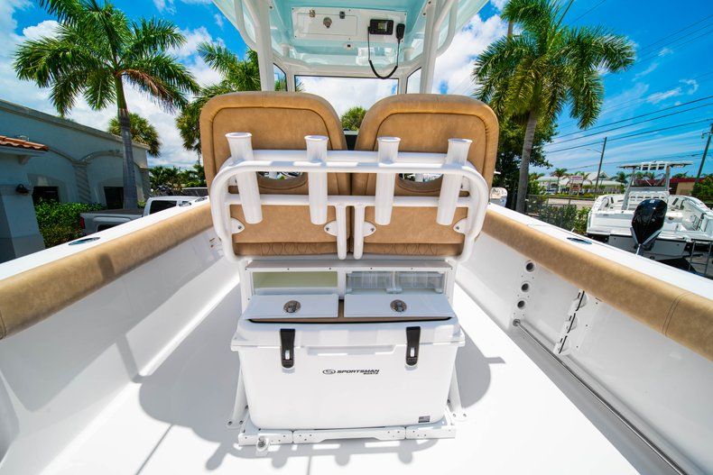 Thumbnail 17 for New 2019 Sportsman Heritage 251 Center Console boat for sale in West Palm Beach, FL