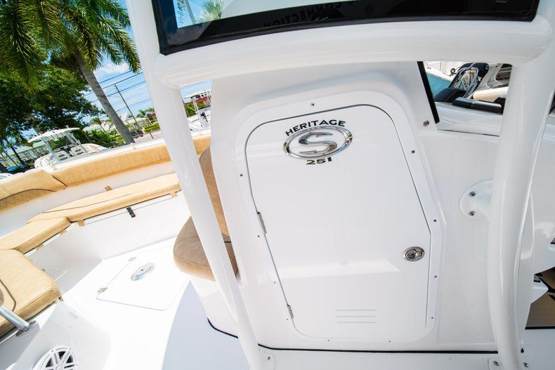 Thumbnail 31 for New 2019 Sportsman Heritage 251 Center Console boat for sale in West Palm Beach, FL