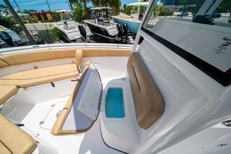 Thumbnail 40 for New 2019 Sportsman Heritage 251 Center Console boat for sale in West Palm Beach, FL