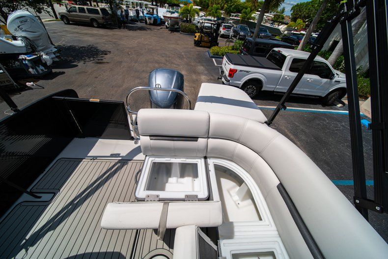 Thumbnail 13 for New 2019 Hurricane FunDeck FD 236SB boat for sale in Vero Beach, FL