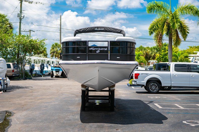 Thumbnail 2 for New 2019 Hurricane FunDeck FD 236SB boat for sale in Vero Beach, FL