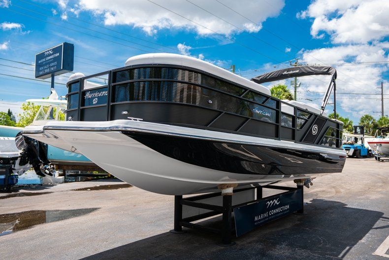 Thumbnail 3 for New 2019 Hurricane FunDeck FD 236SB boat for sale in Vero Beach, FL