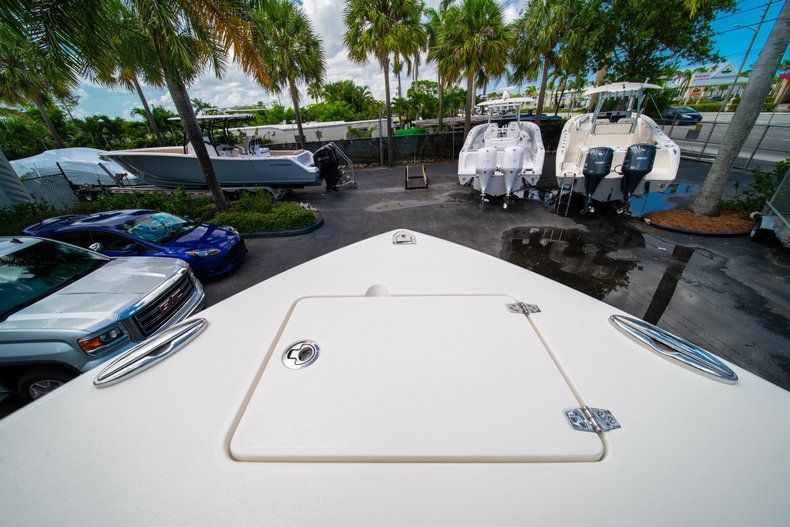 Thumbnail 40 for New 2019 Cobia 280 Center Console boat for sale in West Palm Beach, FL
