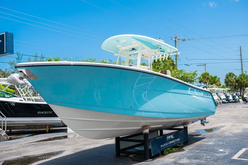 Thumbnail 3 for New 2019 Cobia 280 Center Console boat for sale in West Palm Beach, FL