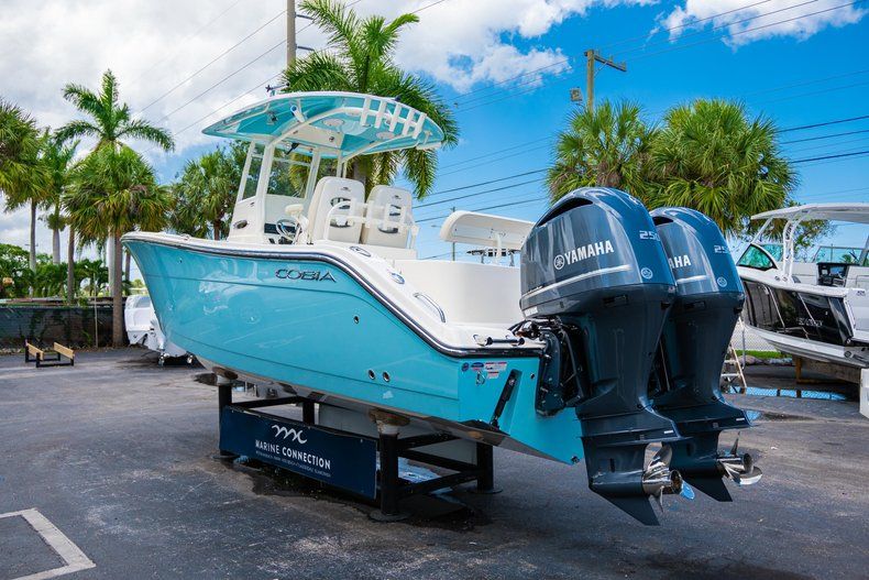 Thumbnail 5 for New 2019 Cobia 280 Center Console boat for sale in West Palm Beach, FL
