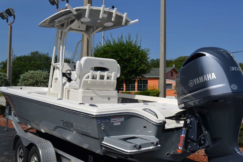 Thumbnail 5 for New 2019 Pathfinder 2600 HPS Bay Boat boat for sale in Vero Beach, FL