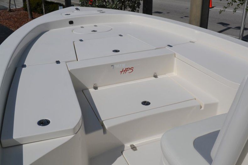 Thumbnail 13 for New 2019 Pathfinder 2600 HPS Bay Boat boat for sale in Vero Beach, FL
